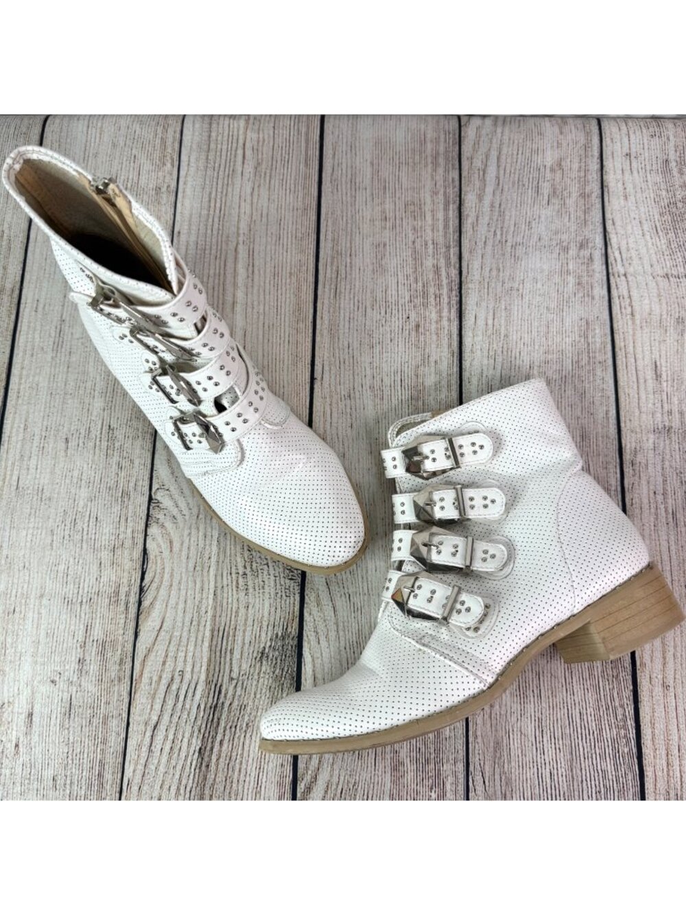 Prima Donna Collection White Perforated Buckle Ankle Boots Booties Size 40 US 9